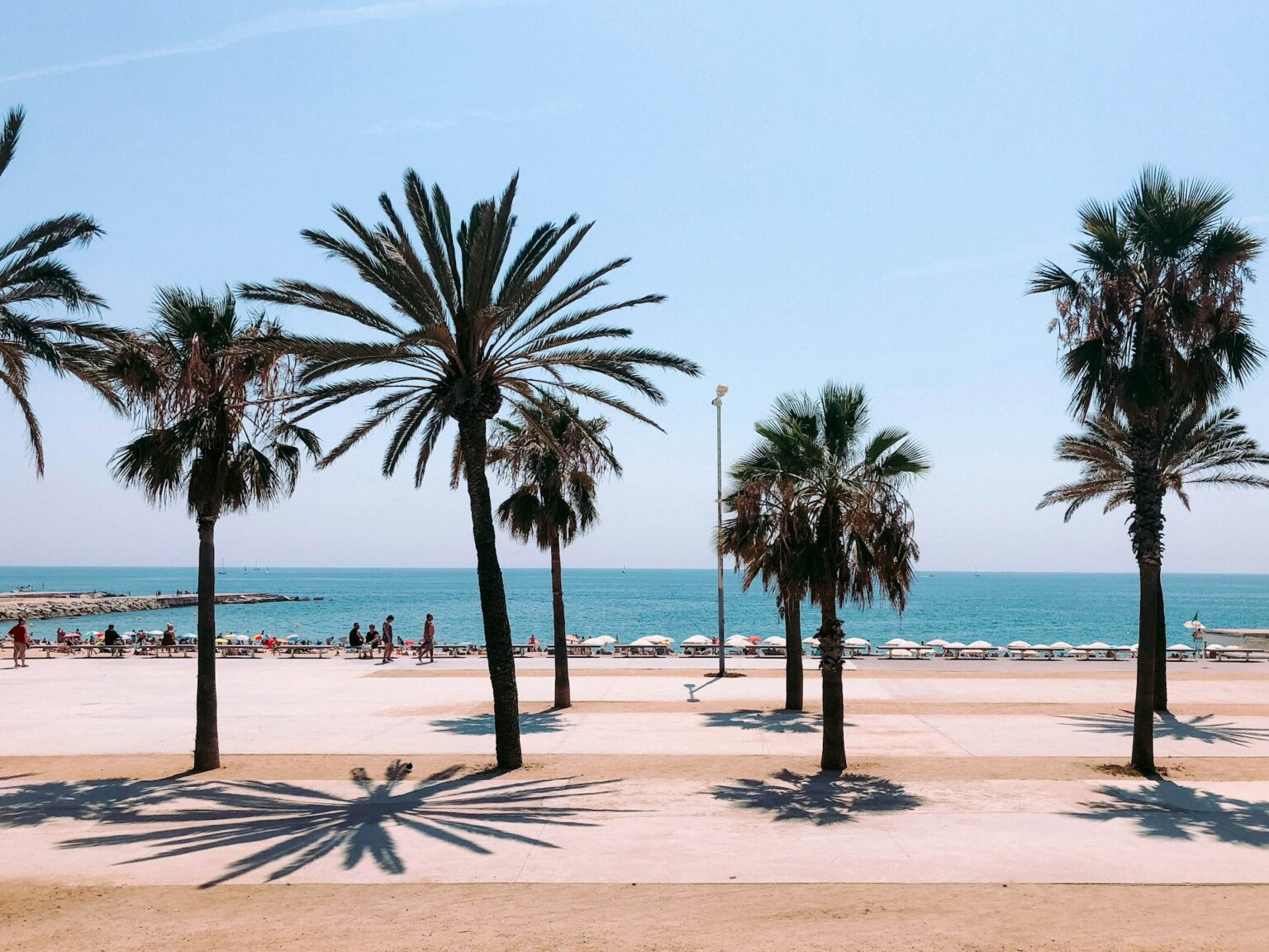 beaches europe- barceloneta