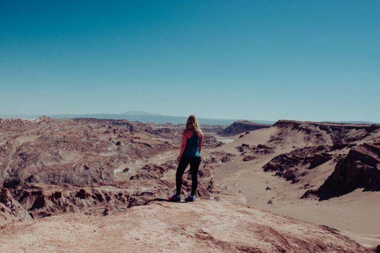 valle de la luna- san pedro de atacama