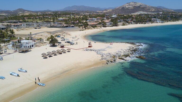 palmilla beach