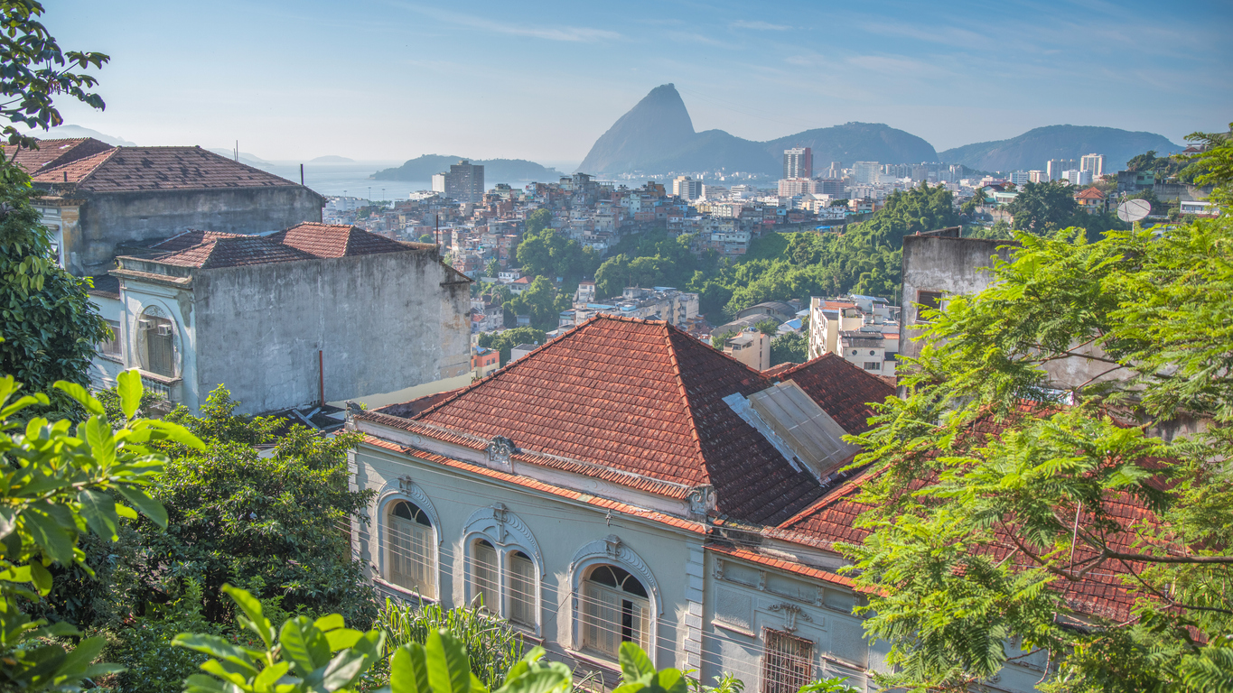 SANTA TERESA AND LAPA