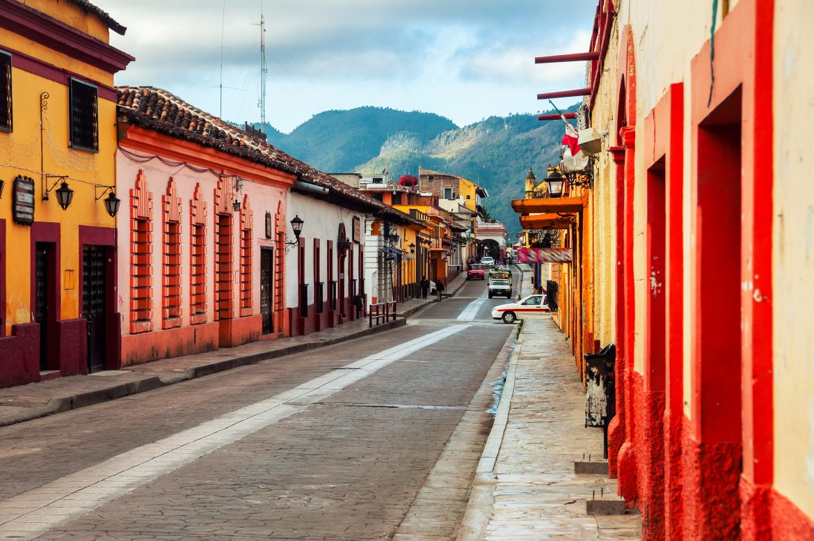 Streets of colonial San Cristobal de las Casas, Mexico Tuxtla Gutiérrez