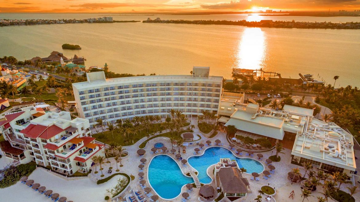 ROYAL-HOLIDAY-GRAND-PARK-ROYAL-CANCÚN-HOTEL
