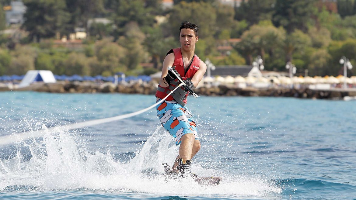 Royal-holiday-ski-villa-bejar-spa-tequesquitengo-06 Tequesquitengo