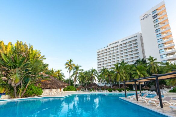 park royal beach ixtapa