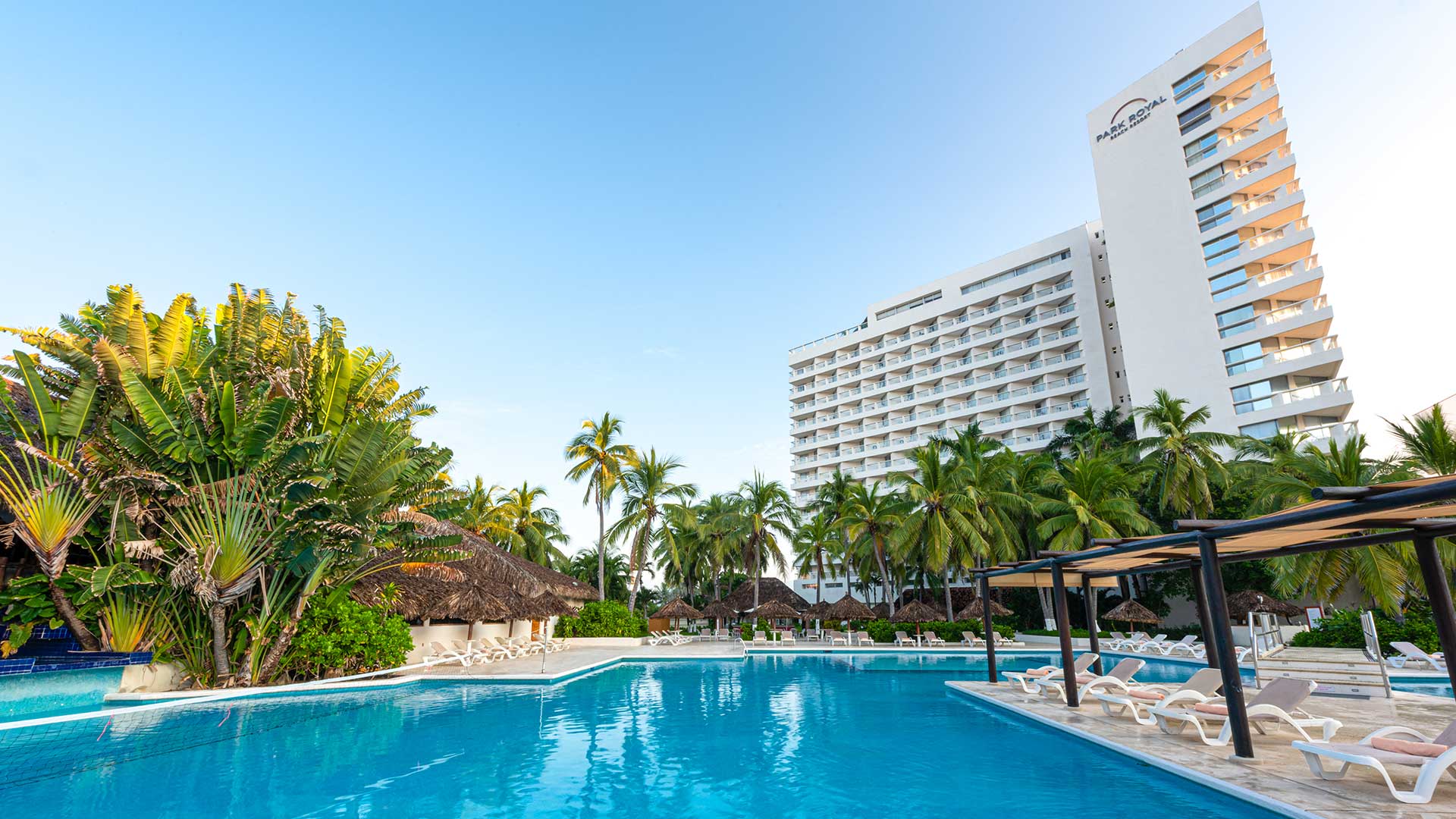 park royal beach ixtapa